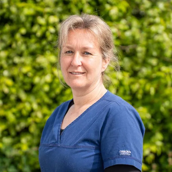 Jo Long - Luxstowe (Web)