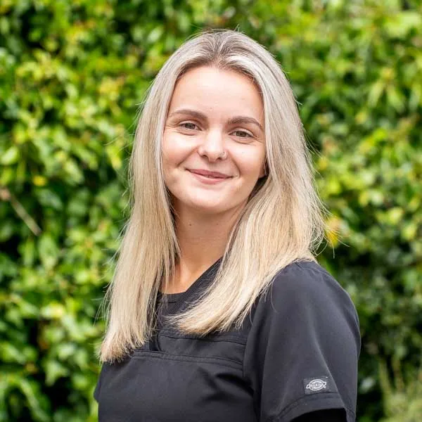 Tegan Cullingford - Luxstowe (Web)